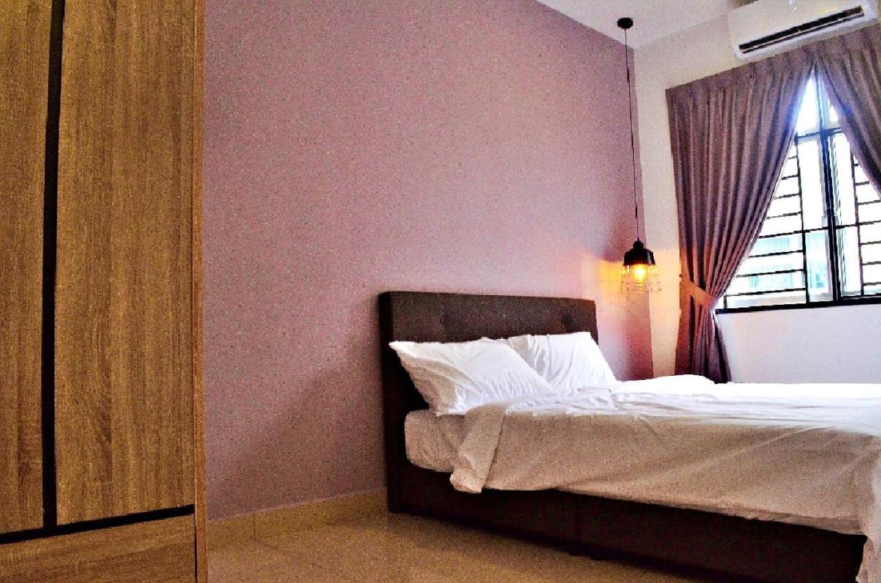 Desaru Cosy Homestay - Near Waterpark, Beach, Rapid -Wifi, Tvbox, Steamboat, Bbq Available Extérieur photo